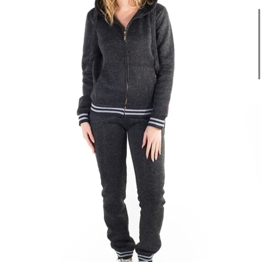 🔥JUNIOR’S MELANGE, FAUX SHERPA LINED HOODIE AND JOGGER SET SIZE SMALL